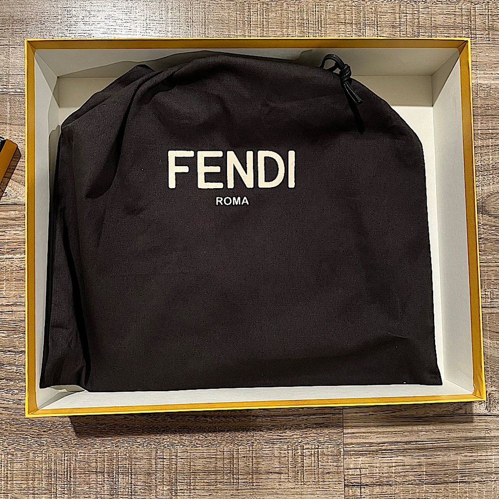 Fendi Bag Bugs Slim Pouch Authentic BRAND NEW - Picture 4 of 8